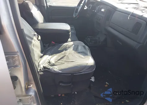 2005 Dodge Ram 1500 Slt/Laramie z USA, uszkodzony, nr VIN 1D7HA18D15J565524